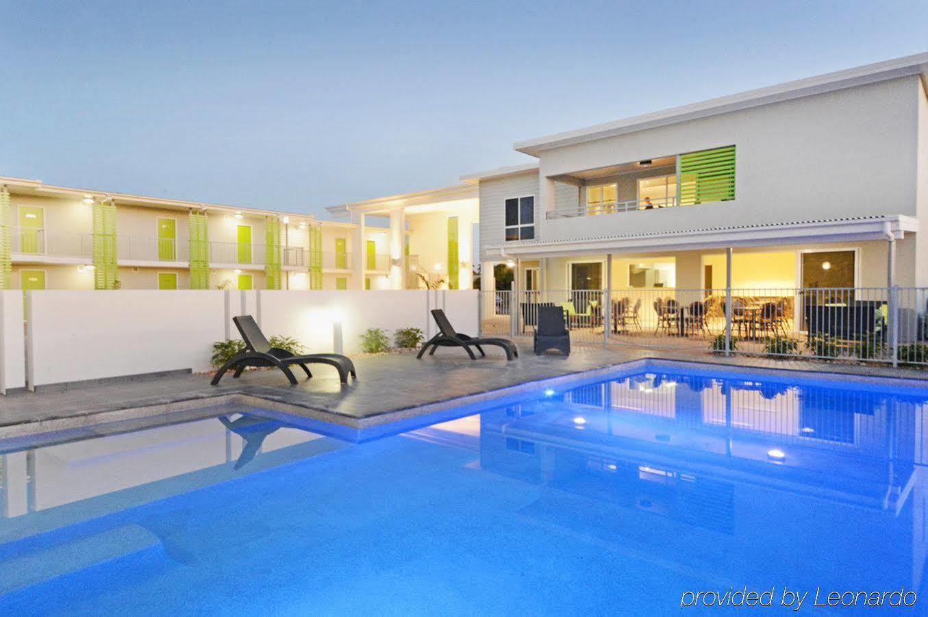 Mackay Oceanside Central Hotel Official Esterno foto