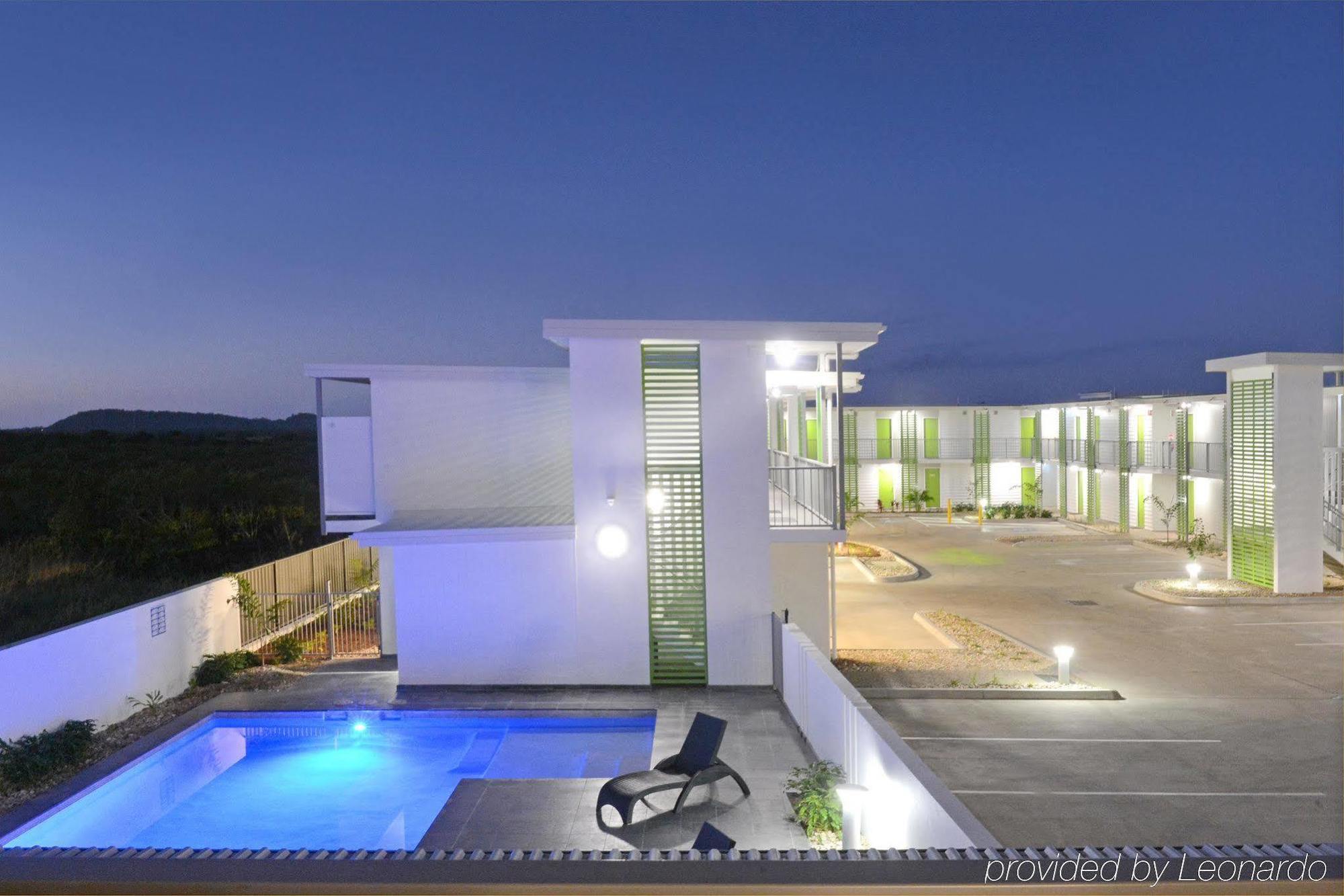 Mackay Oceanside Central Hotel Official Esterno foto