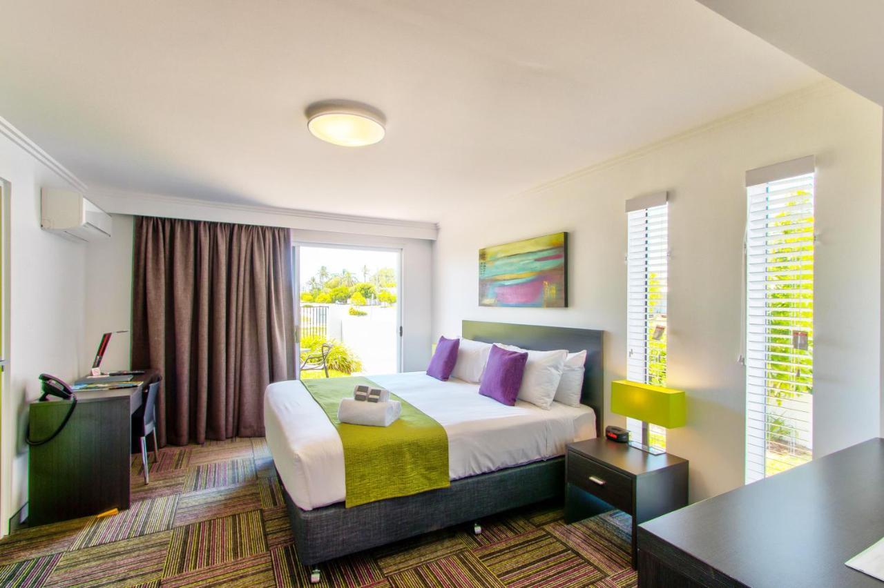 Mackay Oceanside Central Hotel Official Esterno foto